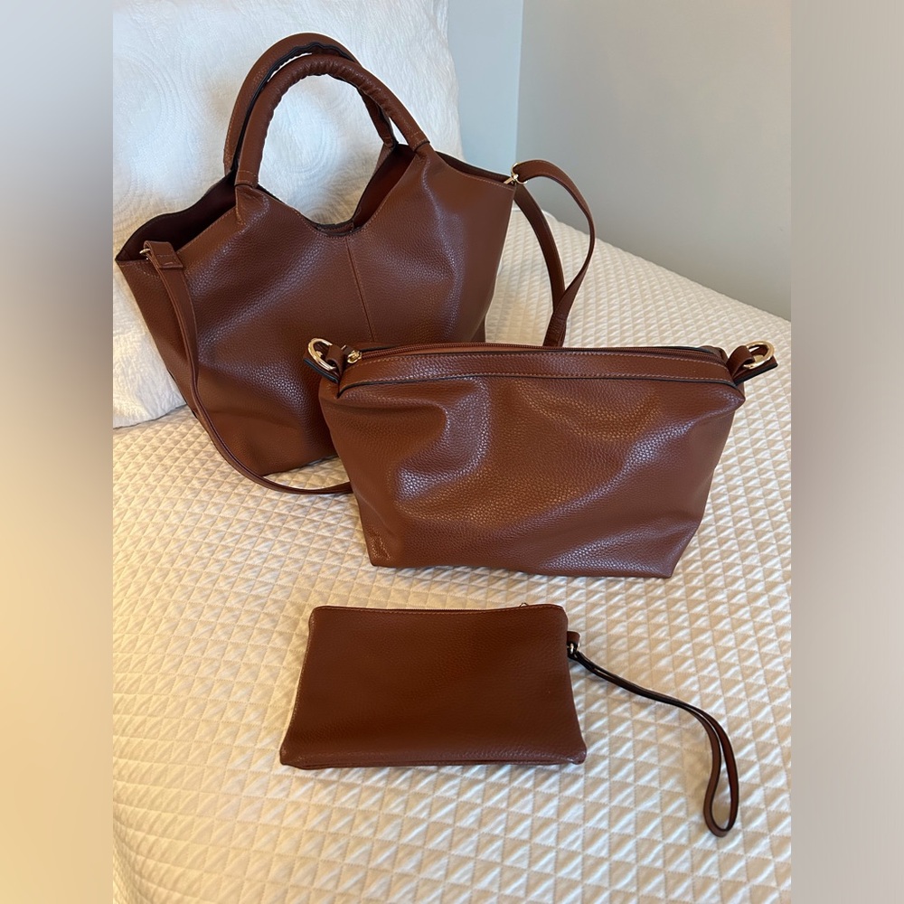 3-Piece Pebbled Vegan Leather Set with Tote, Crossbody and Wristlet